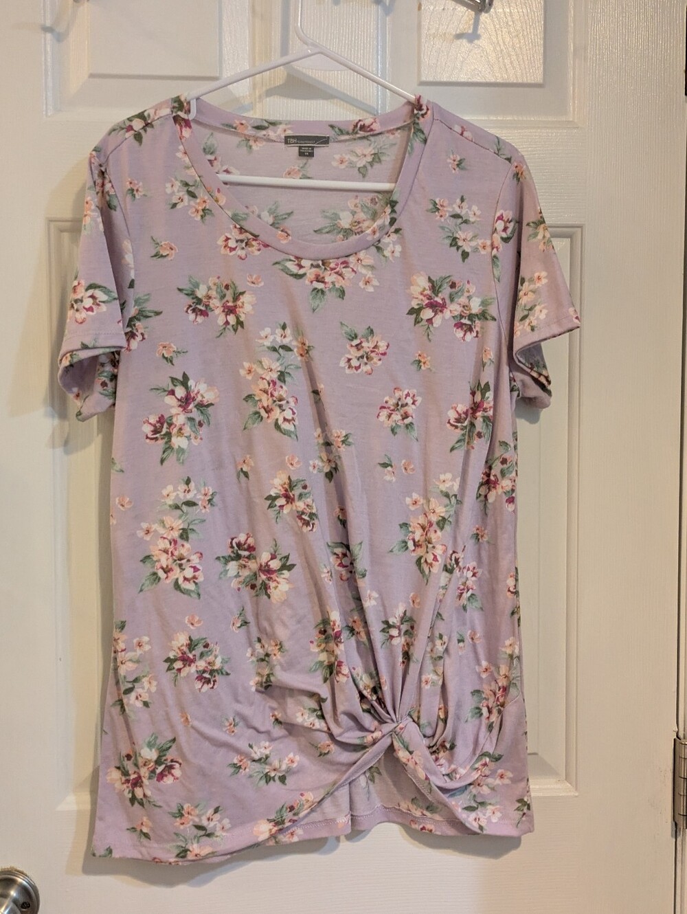 Floral Twist-Front Tee - Lavender